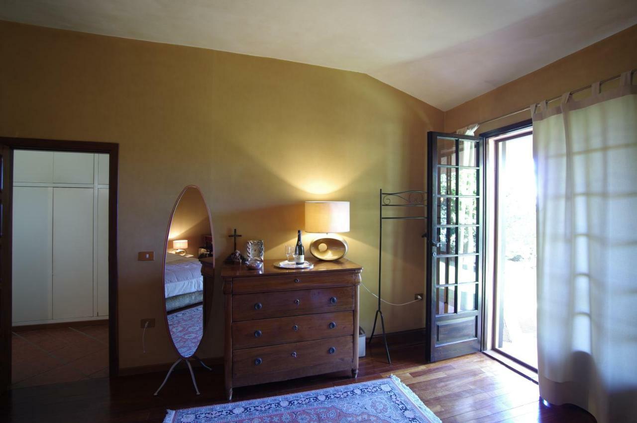 A Casa Di Angela B&B Carbonia Exterior photo
